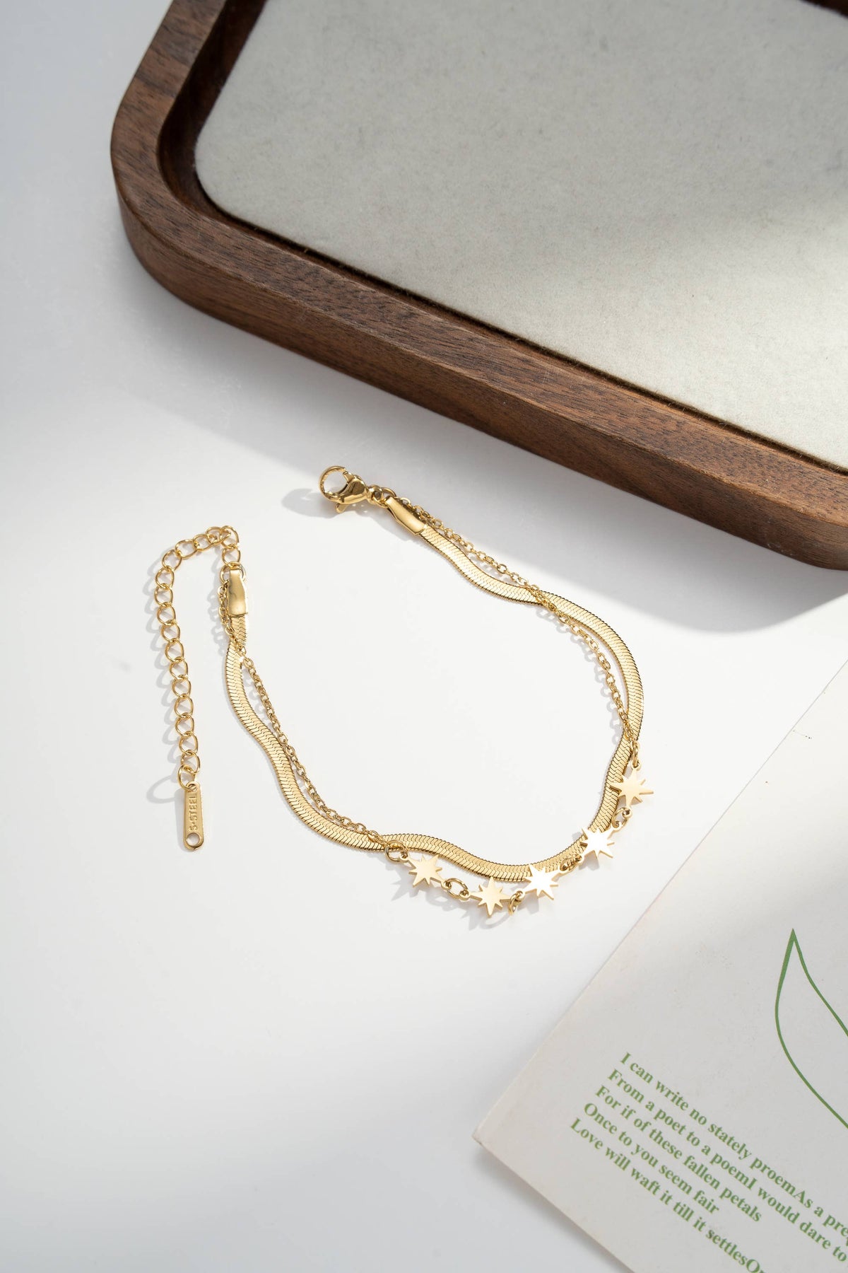 Fine Stainless Steel Star Bracelets: Argent