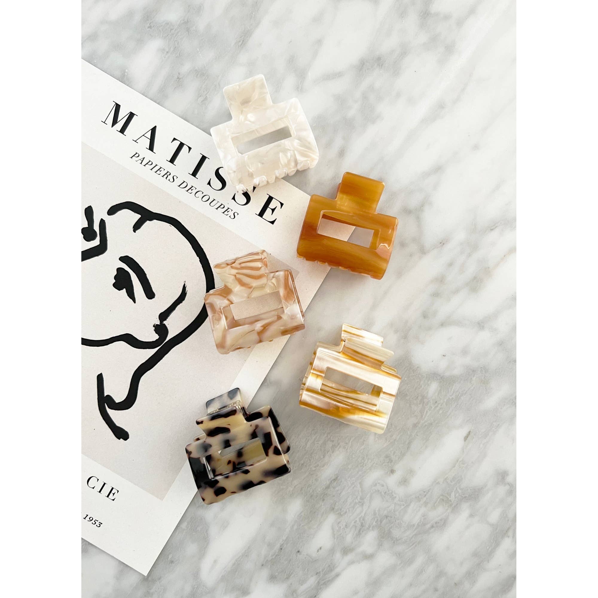2-Inch Acetate Tortoise Hair Clips - CAMILA: WALNUT / ONE SIZE