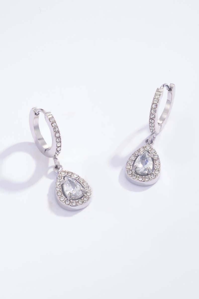 124AQ48 rhinestone hoop earrings: Yellow gold