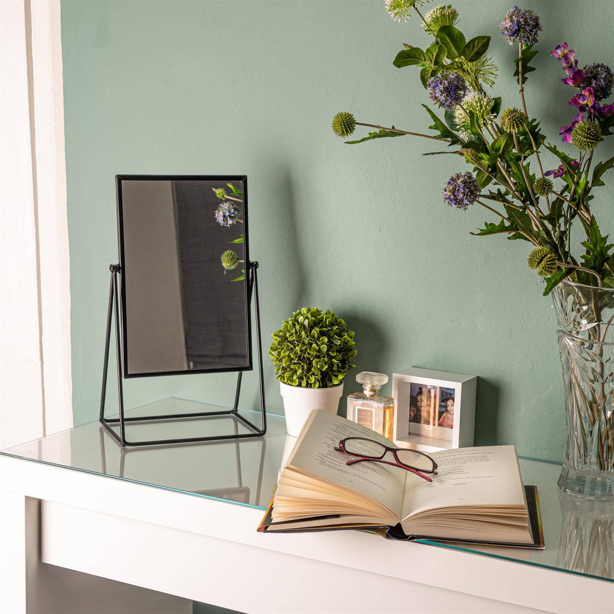 Harbour Housewares Dressing Table Mirror - 22cm - Black