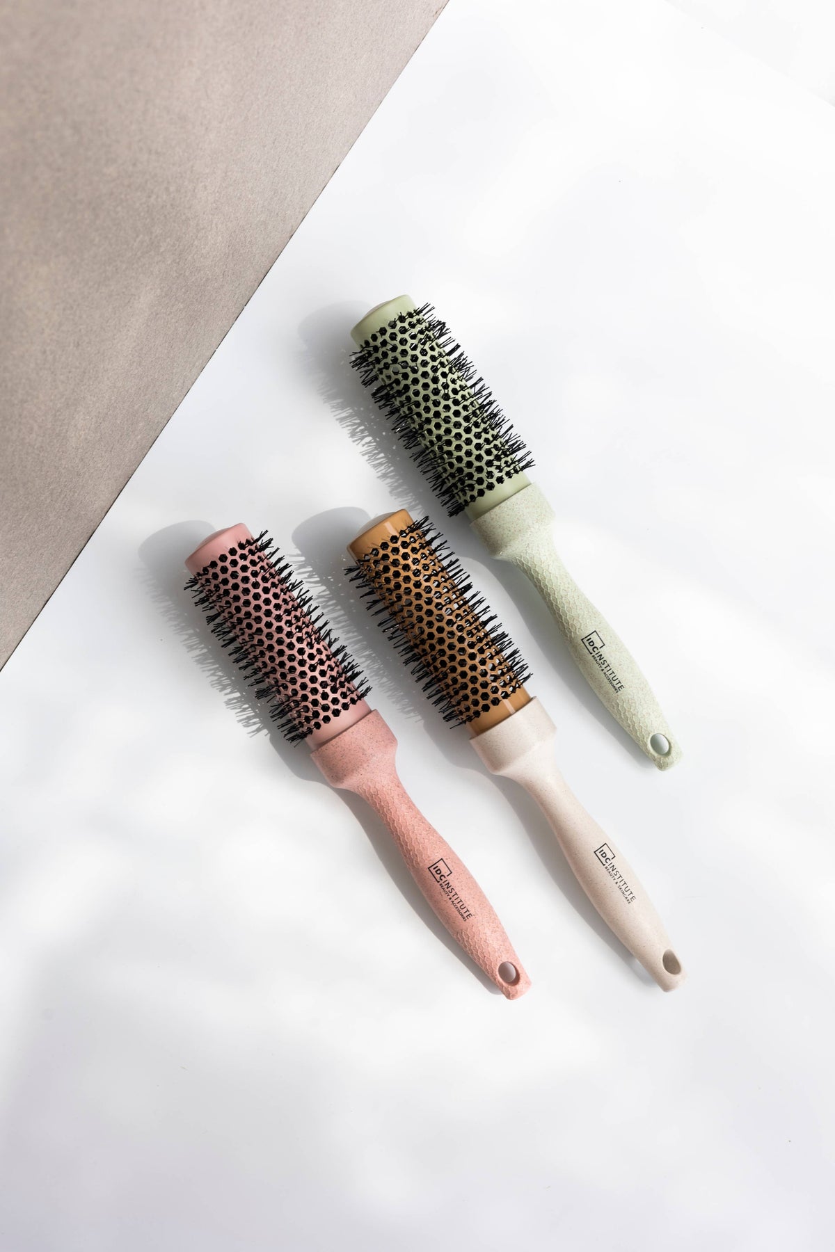 Idc Institute Natural Fiber Thermal Brush