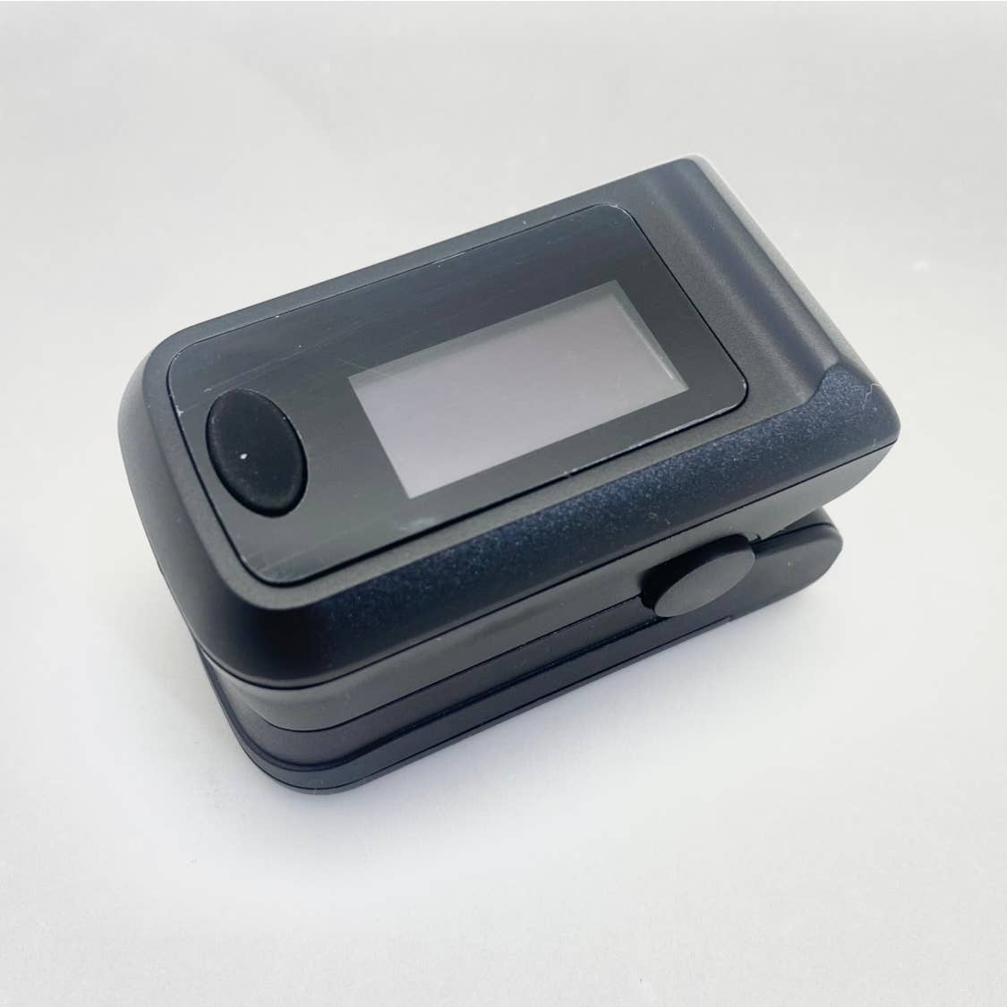 Pulse Oximeter Blood Oxygen Saturation Monitor