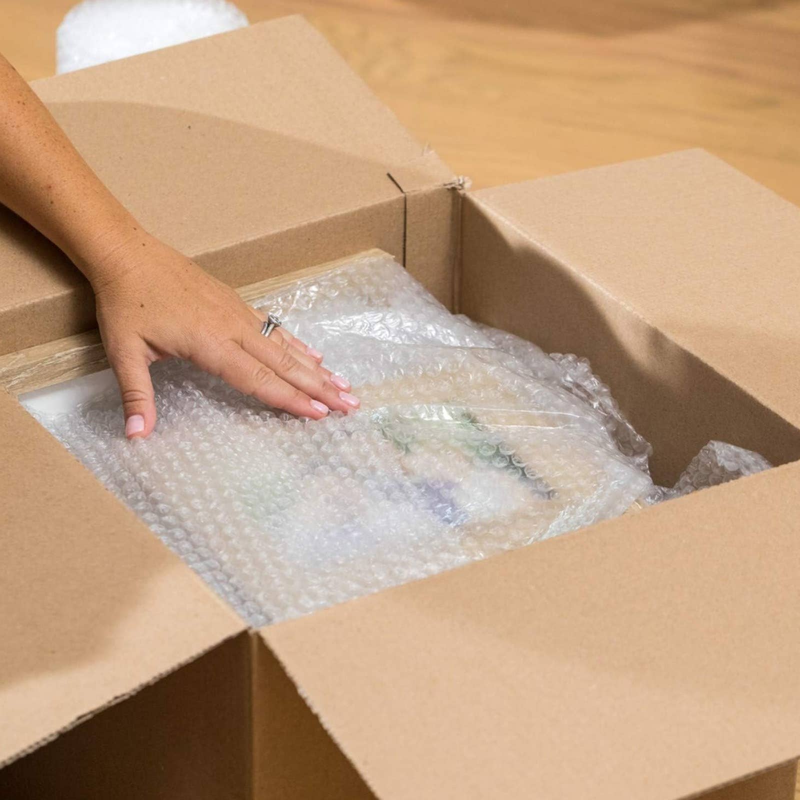 Protective Bubble Wrap Cushioning Shock Absorption 12" Roll: Small 24" x 10'
