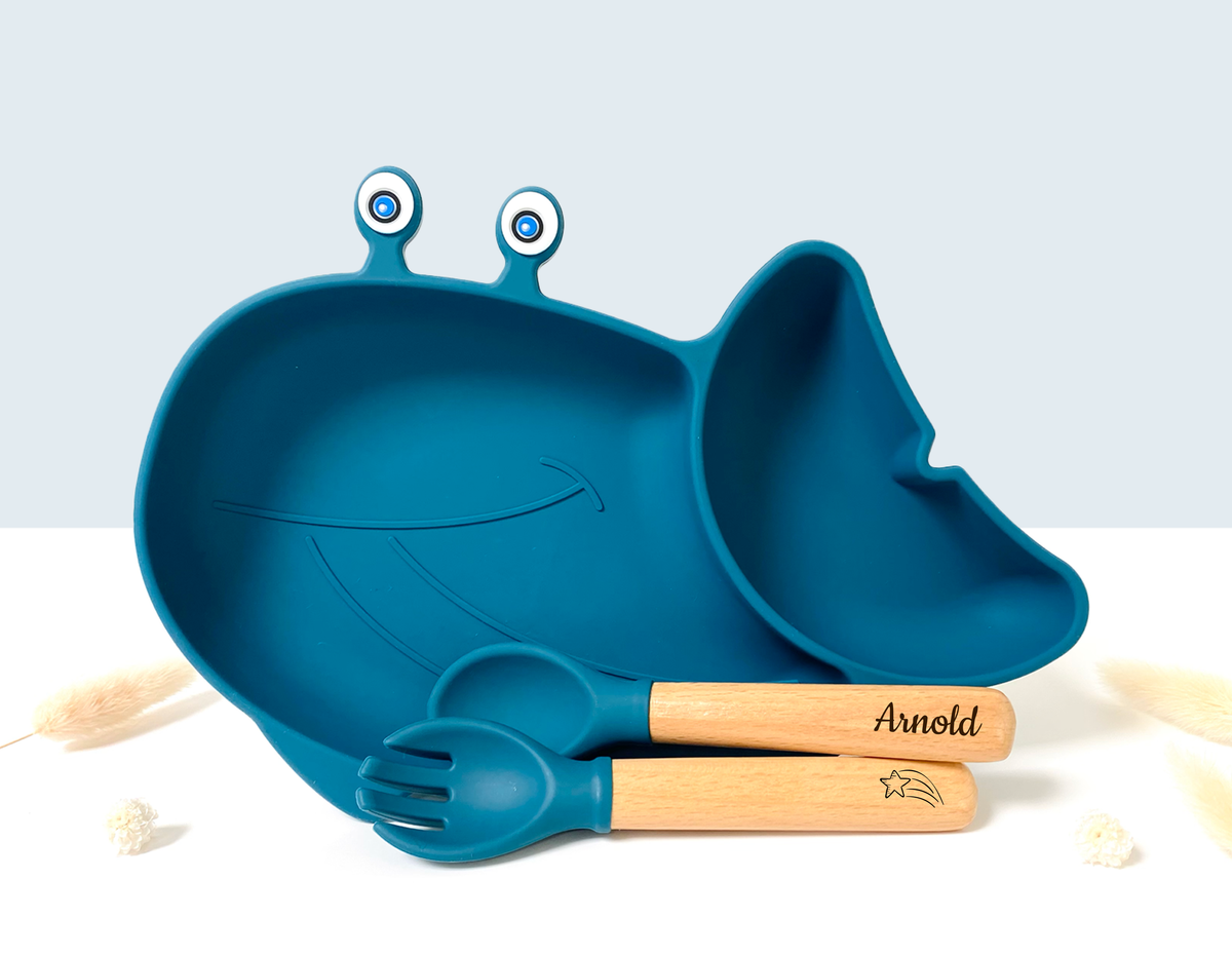 Whale shaped meal + cutlery set for children: Sky blue